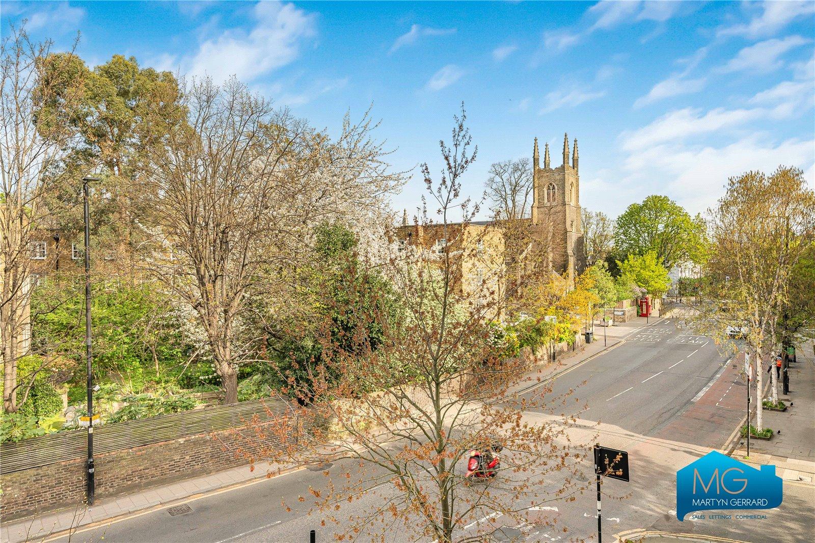 2 bedroom Apartment to rent - Martyn Gerrard