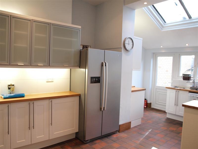 5 bedroom Terraced House to rent - Martyn Gerrard