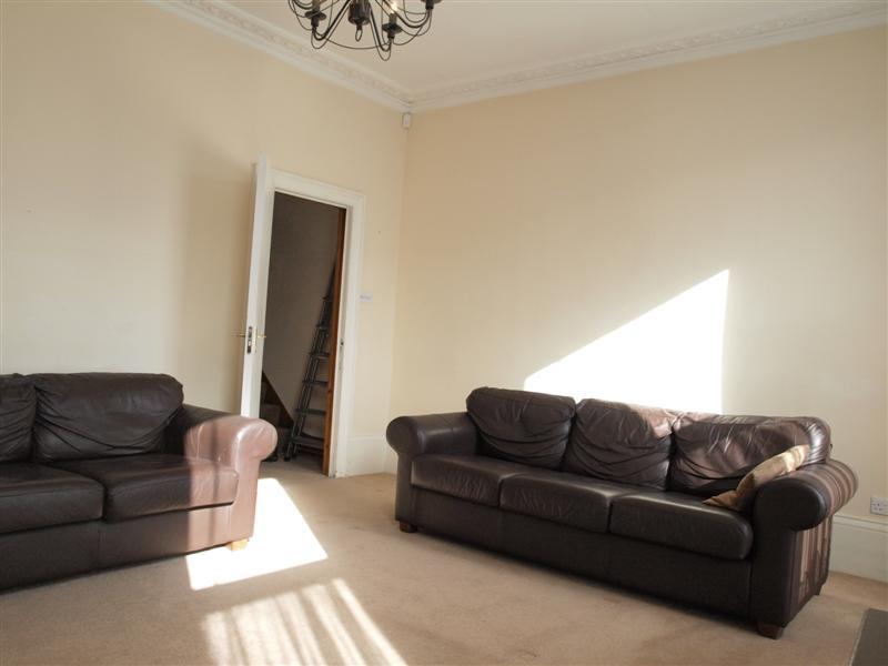 5 bedroom Terraced House to rent - Martyn Gerrard