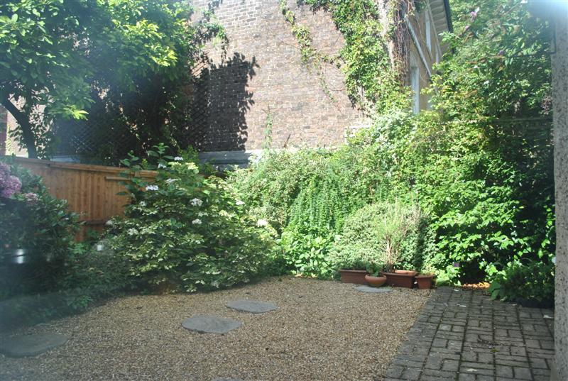 3 bedroom Terraced House to rent - Martyn Gerrard