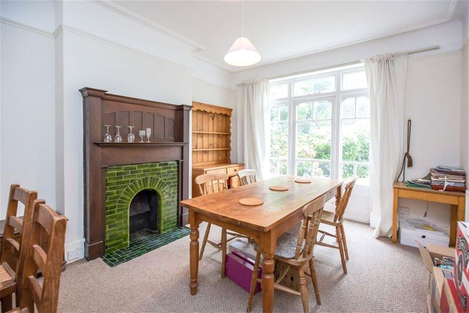 3 bedroom Terraced House to rent - Martyn Gerrard