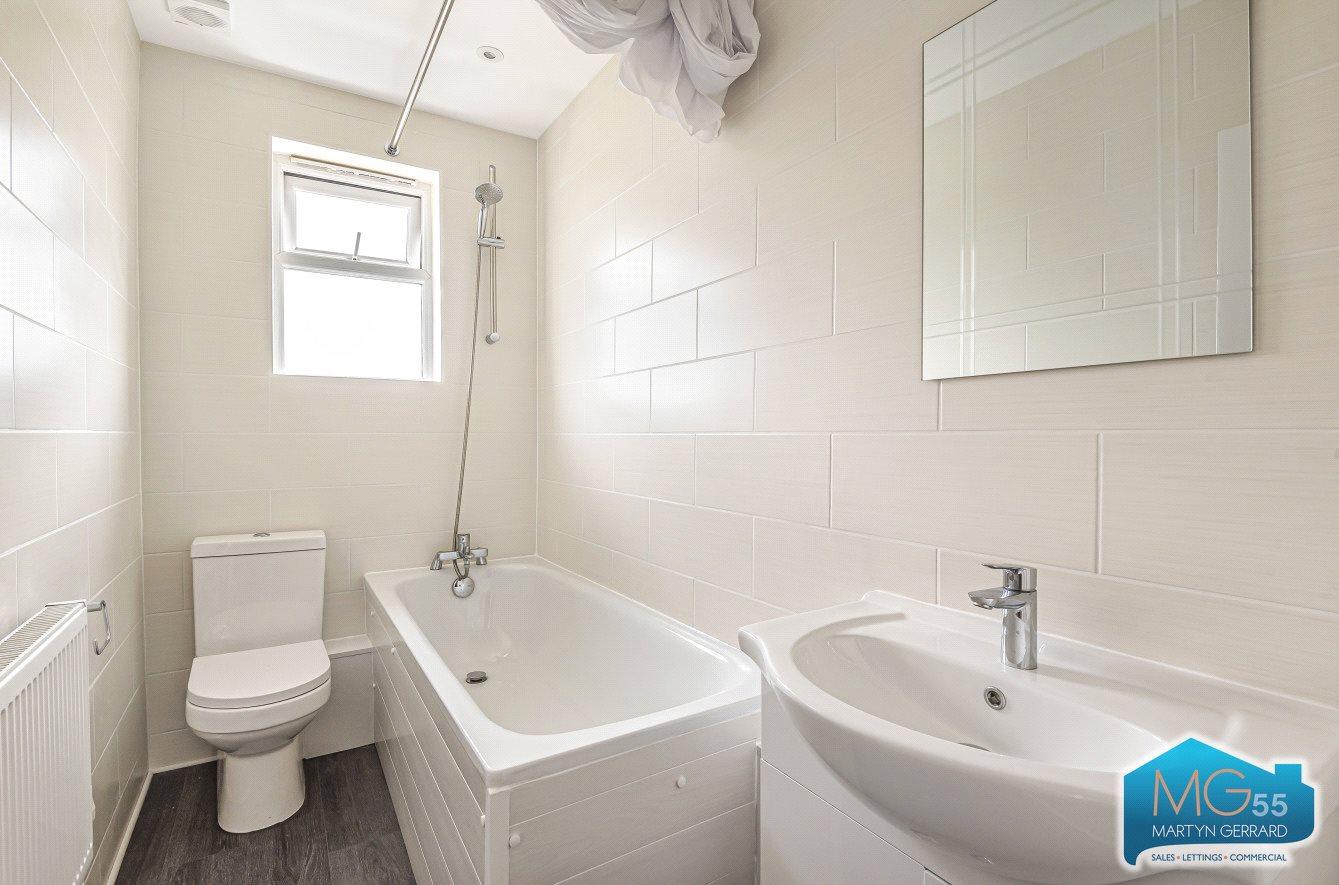 1 bedroom Apartment to rent - Martyn Gerrard