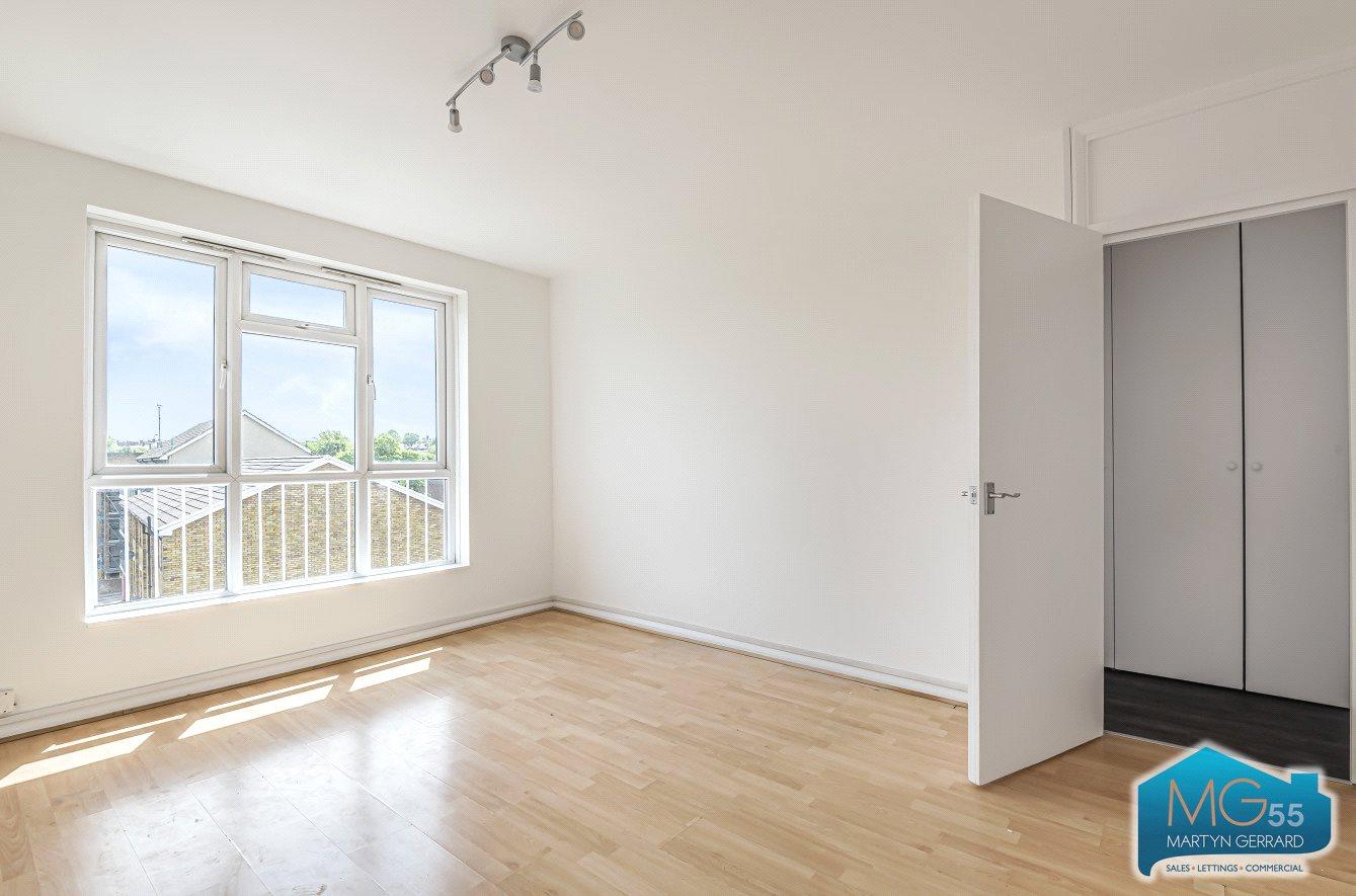 1 bedroom Apartment to rent - Martyn Gerrard