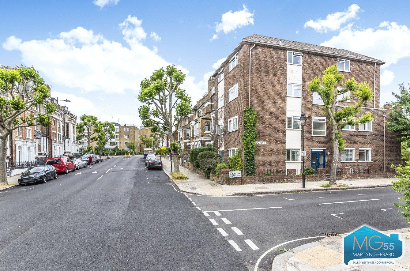 1 bedroom Apartment to rent - Martyn Gerrard