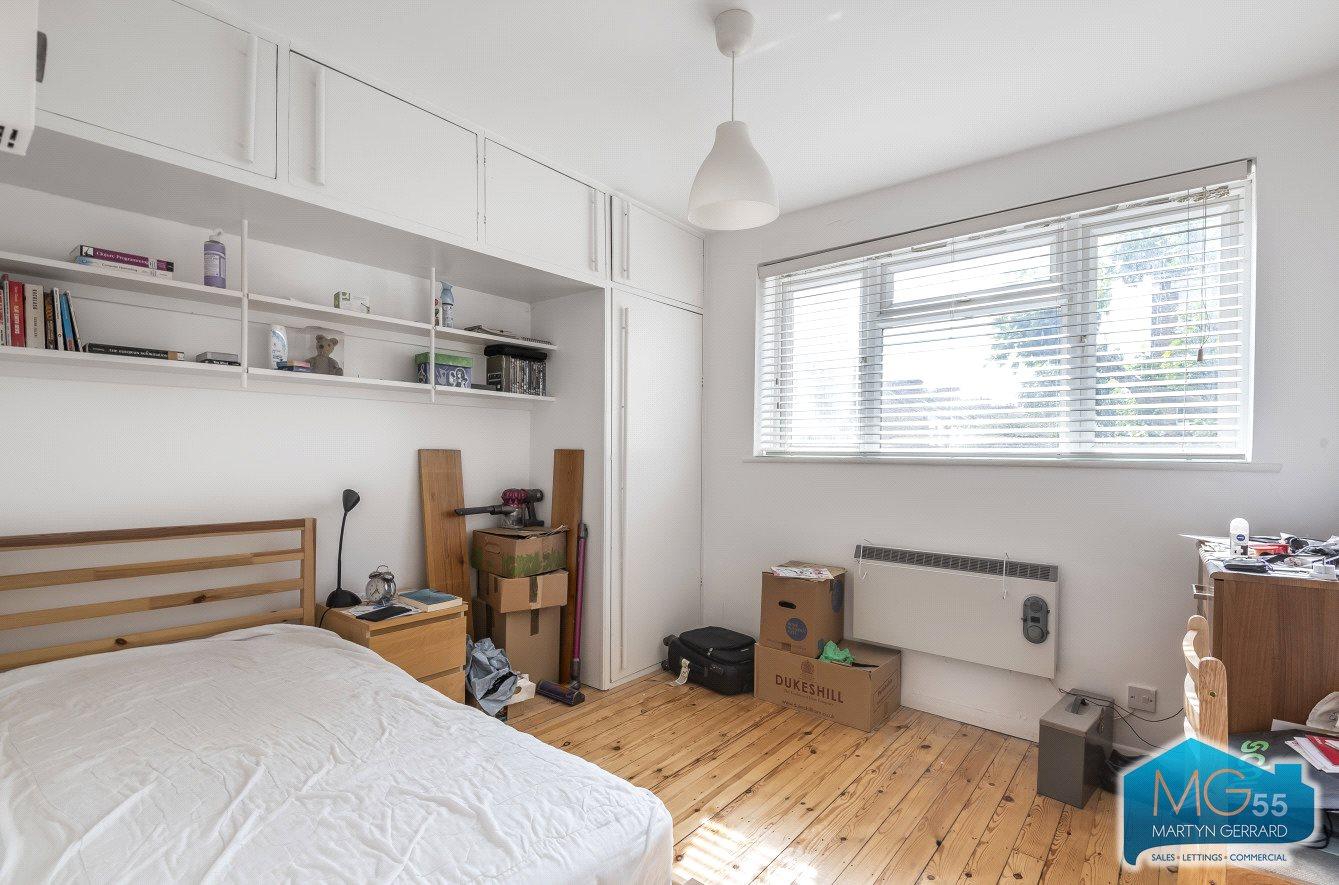 1 bedroom Apartment to rent - Martyn Gerrard
