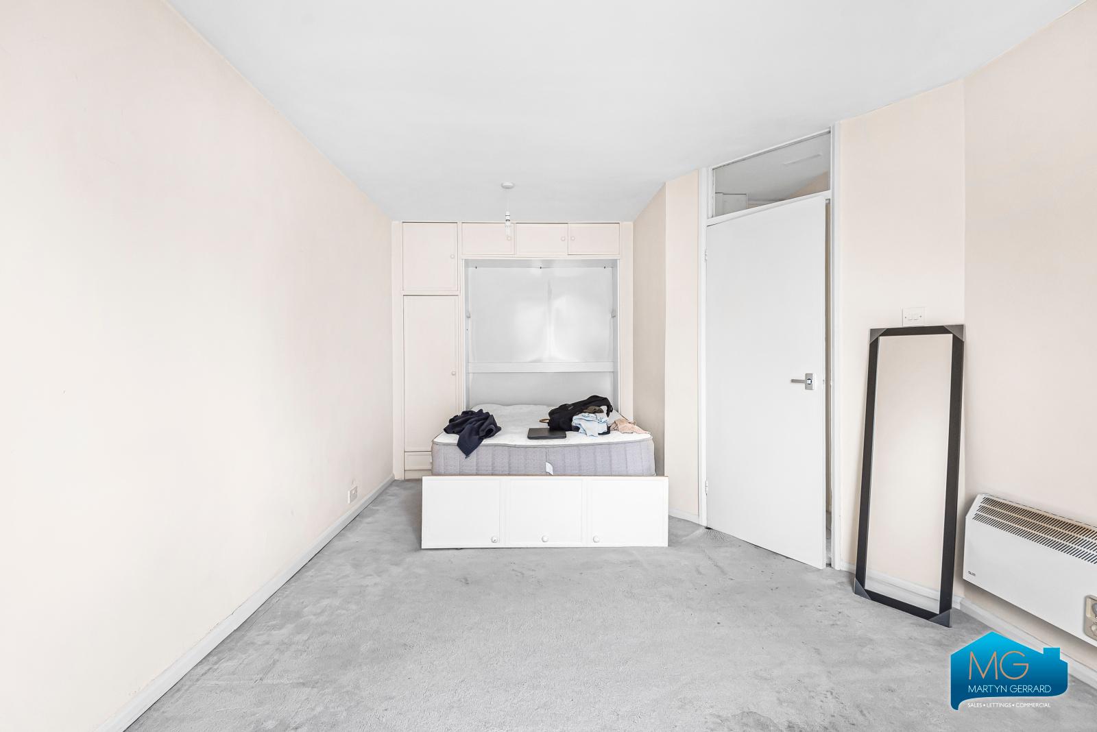 Apartment to rent - Martyn Gerrard