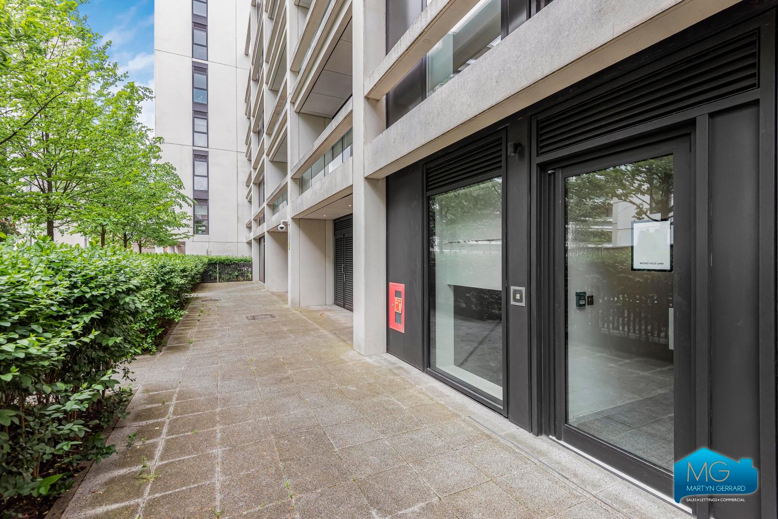 1 bedroom Apartment to rent - Martyn Gerrard
