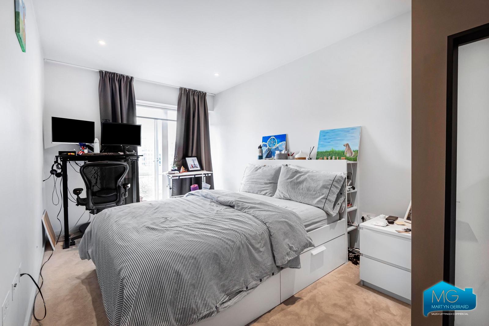 1 bedroom Apartment to rent - Martyn Gerrard