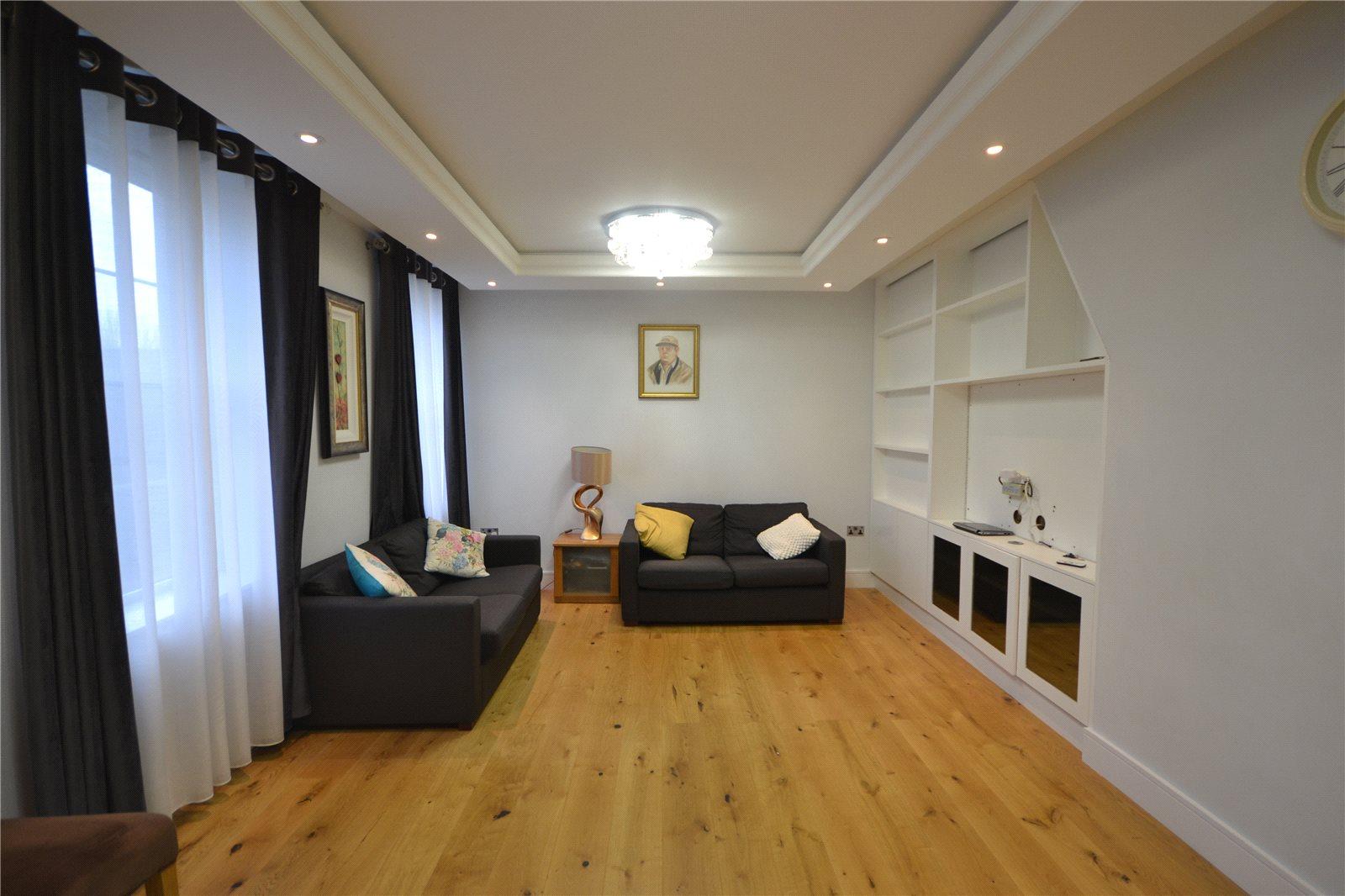 2 bedroom Apartment to rent + ' - Martyn Gerrard