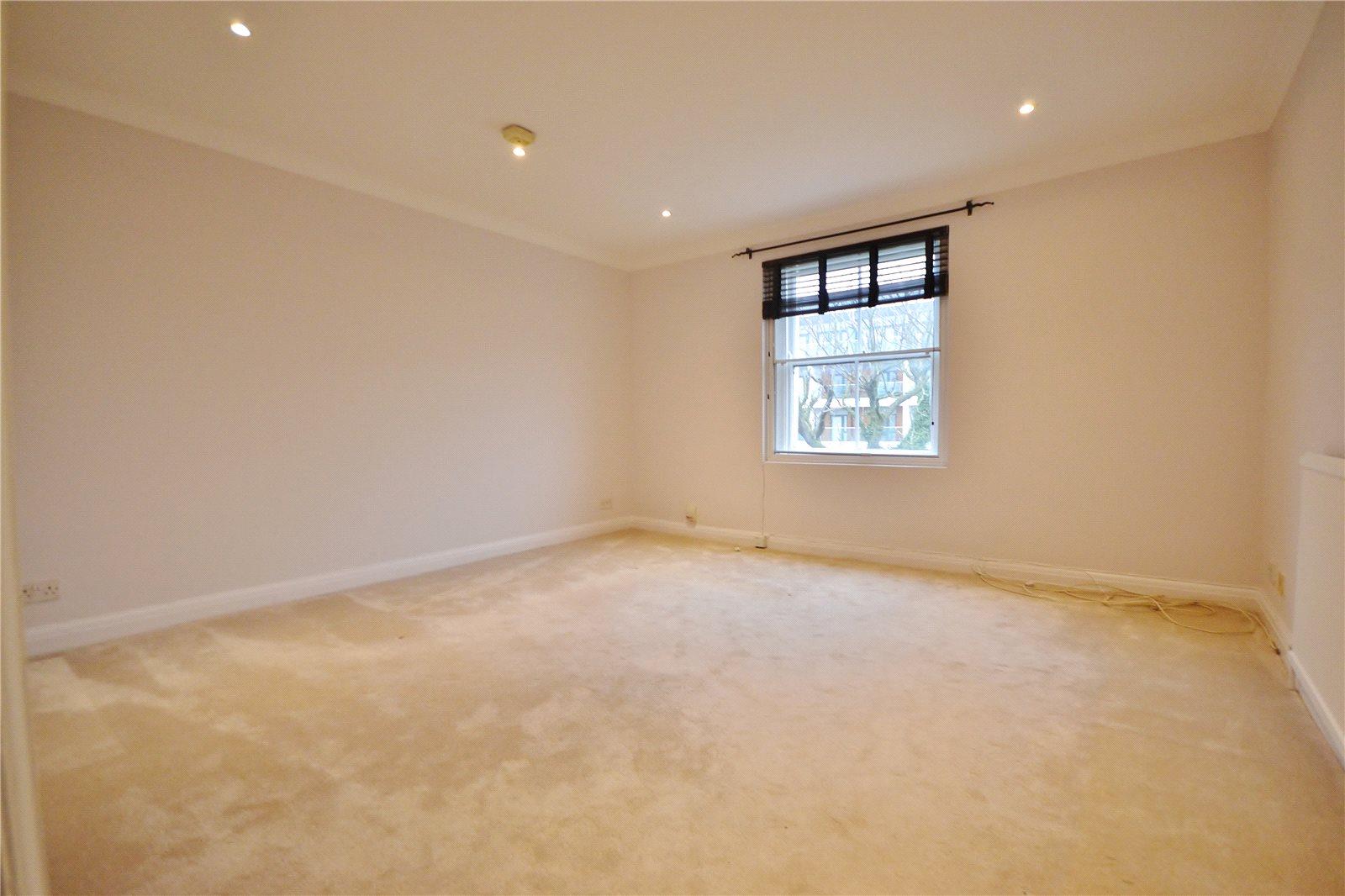 1 bedroom Apartment for sale - Martyn Gerrard