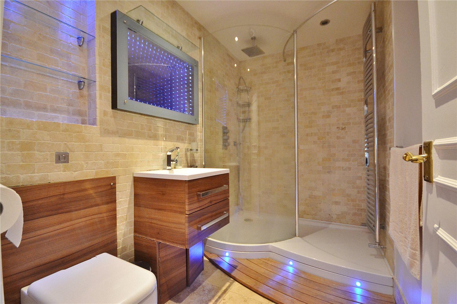 1 bedroom Apartment for sale - Martyn Gerrard