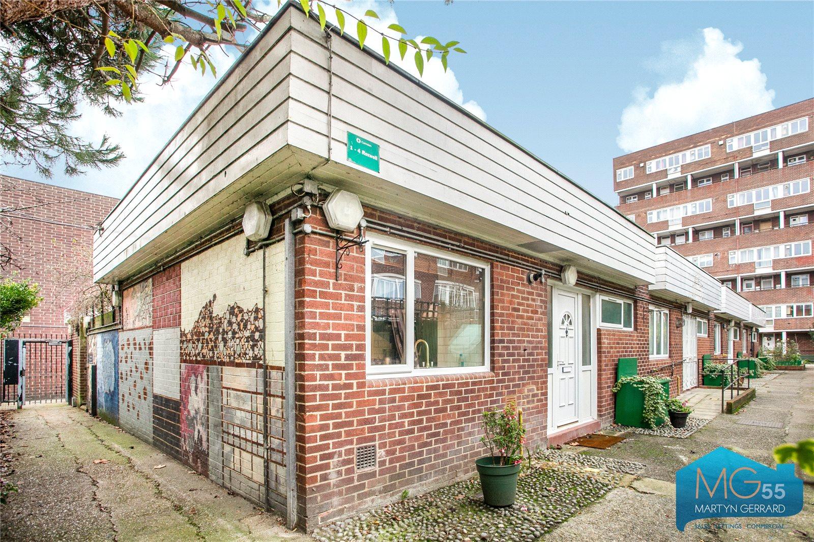 2 bedroom End of Terrace House for sale - Martyn Gerrard