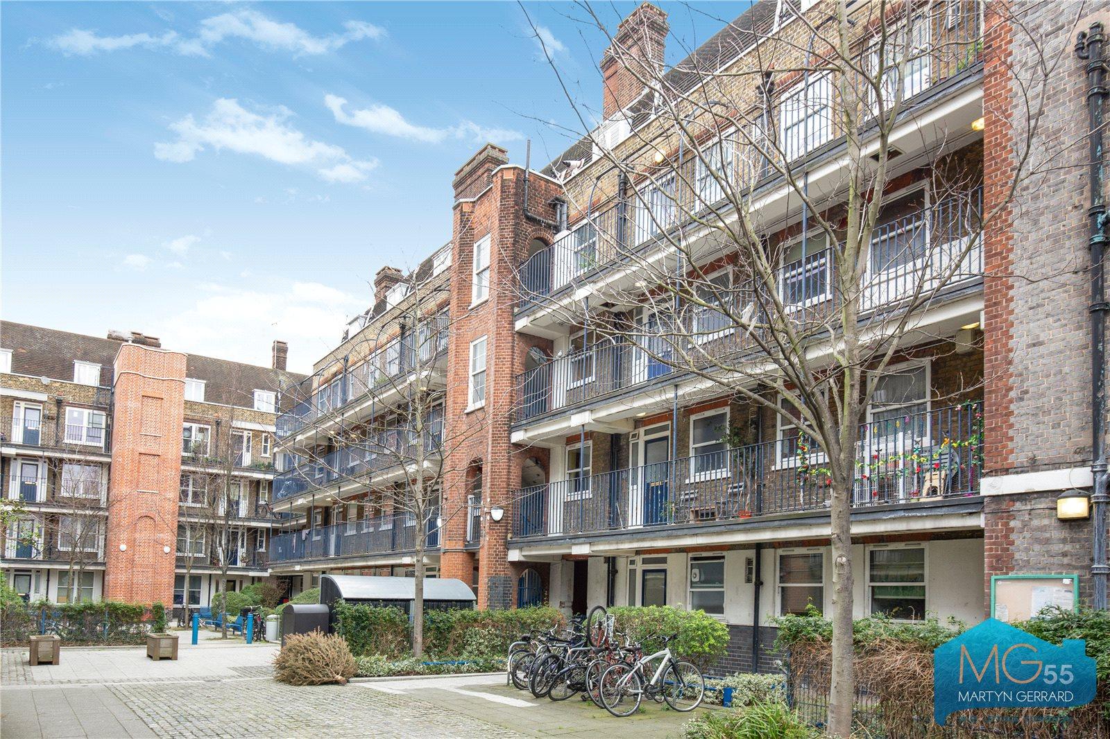 3 bedroom Apartment for sale - Martyn Gerrard