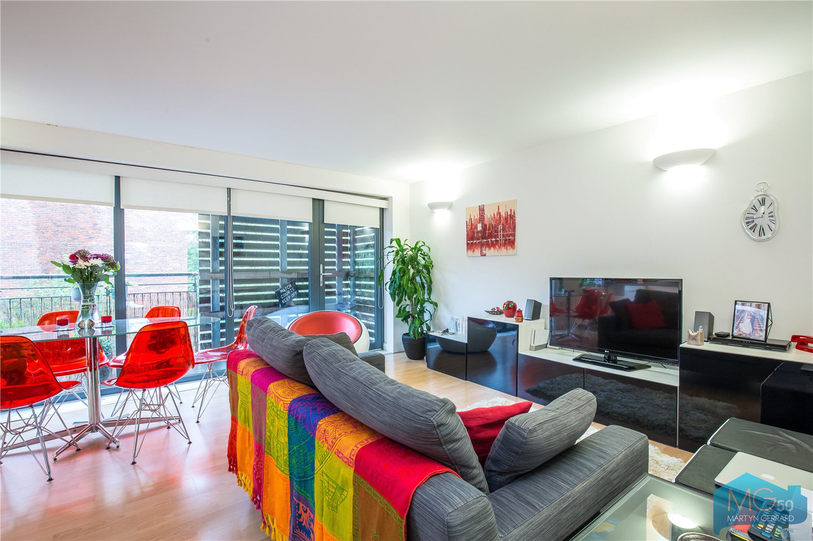 Bemerton Street, Islington, London, N1+  - Martyn Gerrard