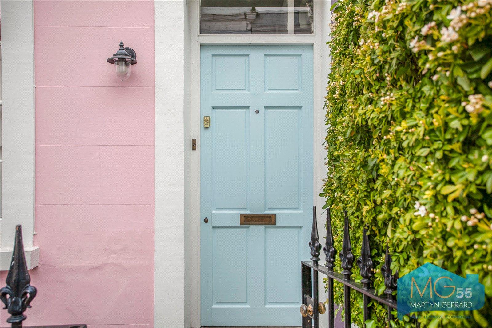 2 bedroom House for sale - Martyn Gerrard