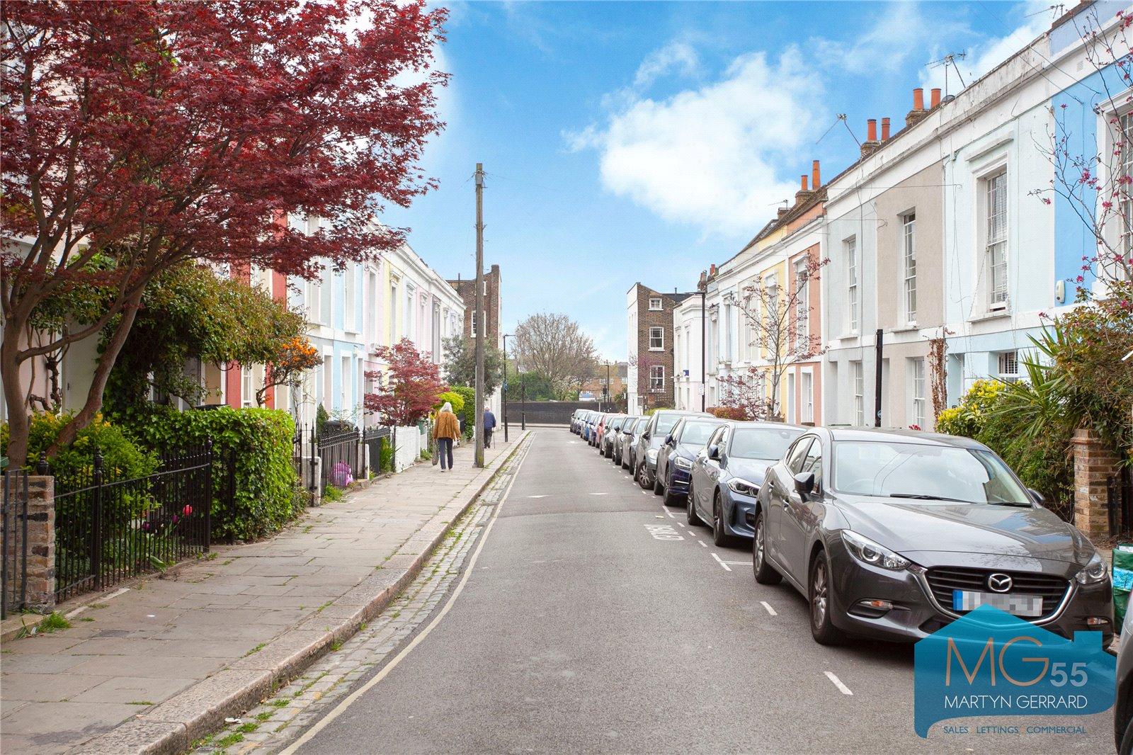 2 bedroom House for sale - Martyn Gerrard