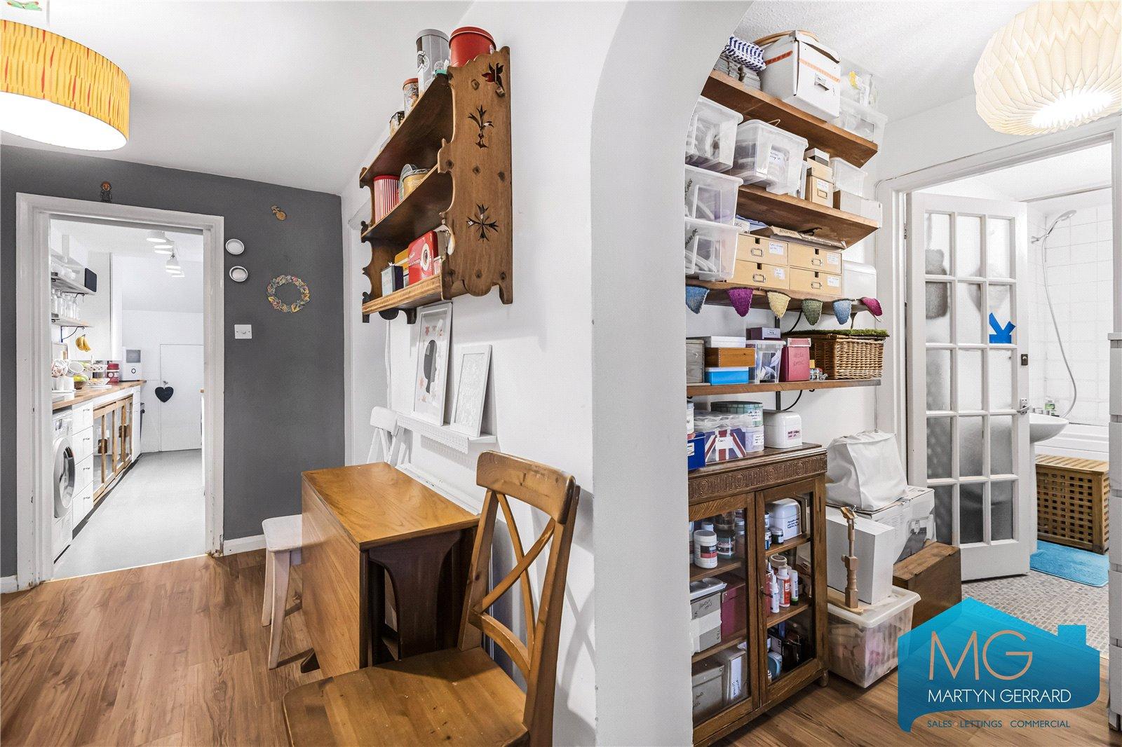 2 bedroom Ground Floor Flat for sale - Martyn Gerrard