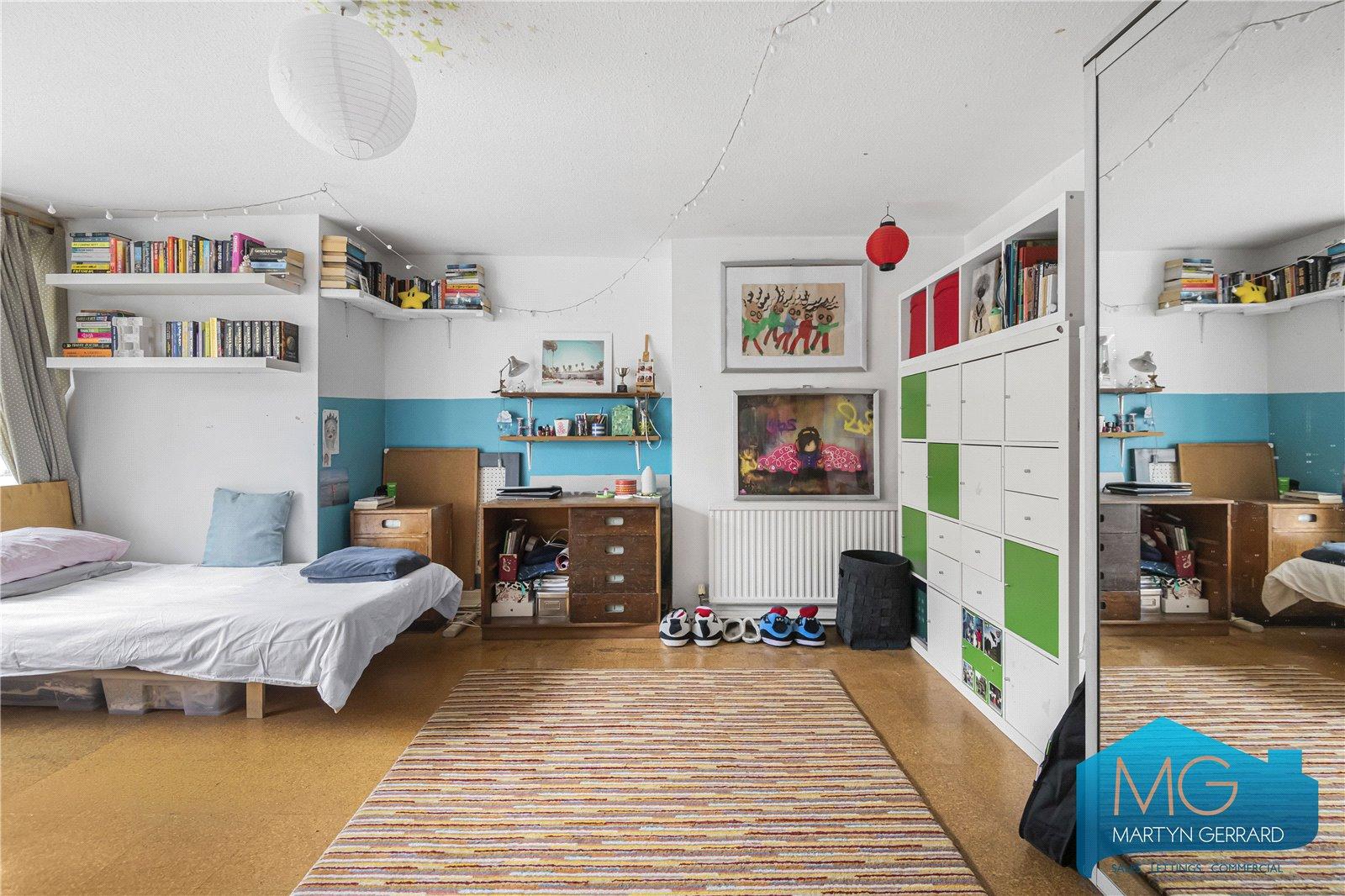 2 bedroom Ground Floor Flat for sale - Martyn Gerrard