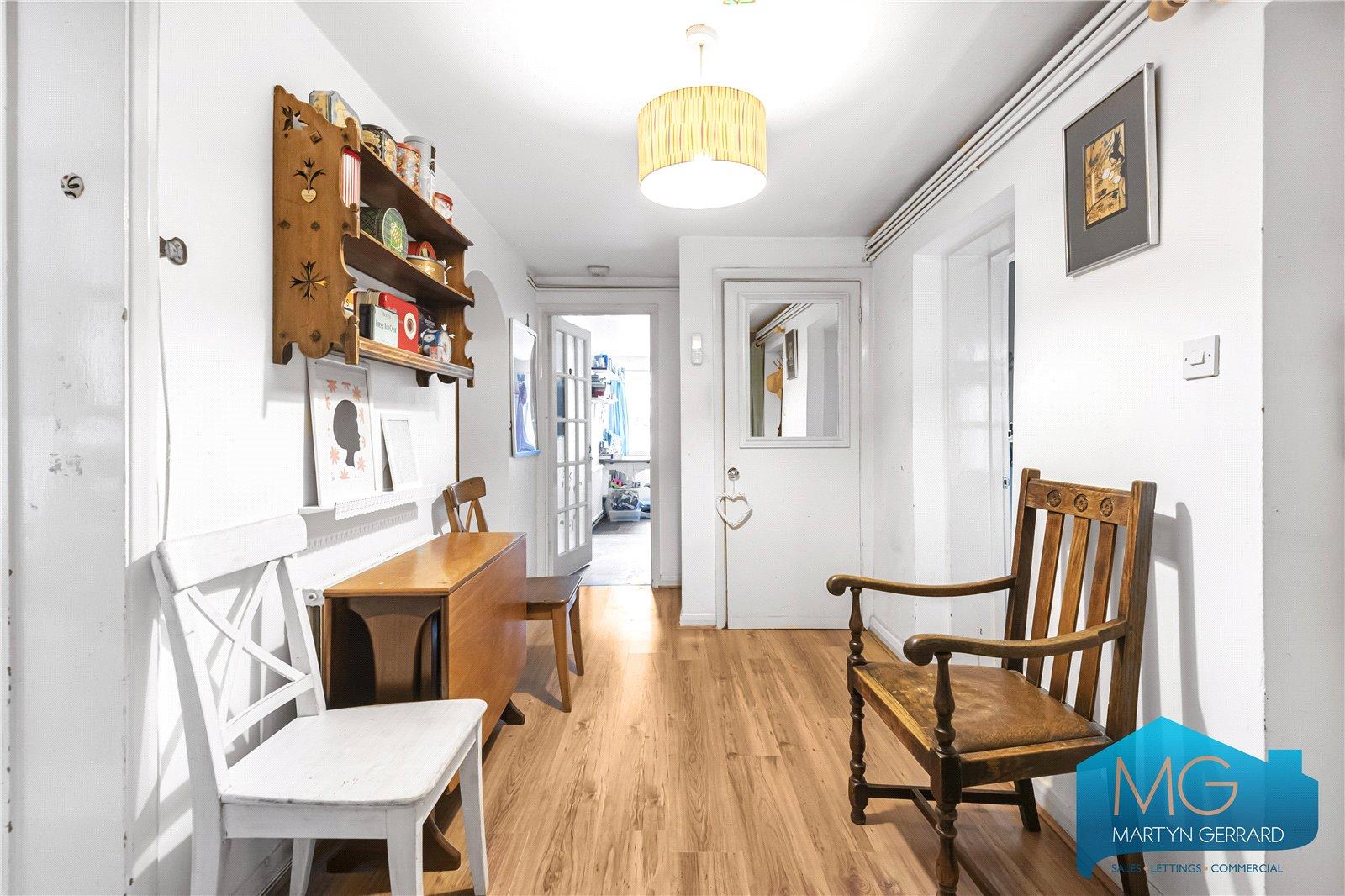 2 bedroom Ground Floor Flat for sale - Martyn Gerrard
