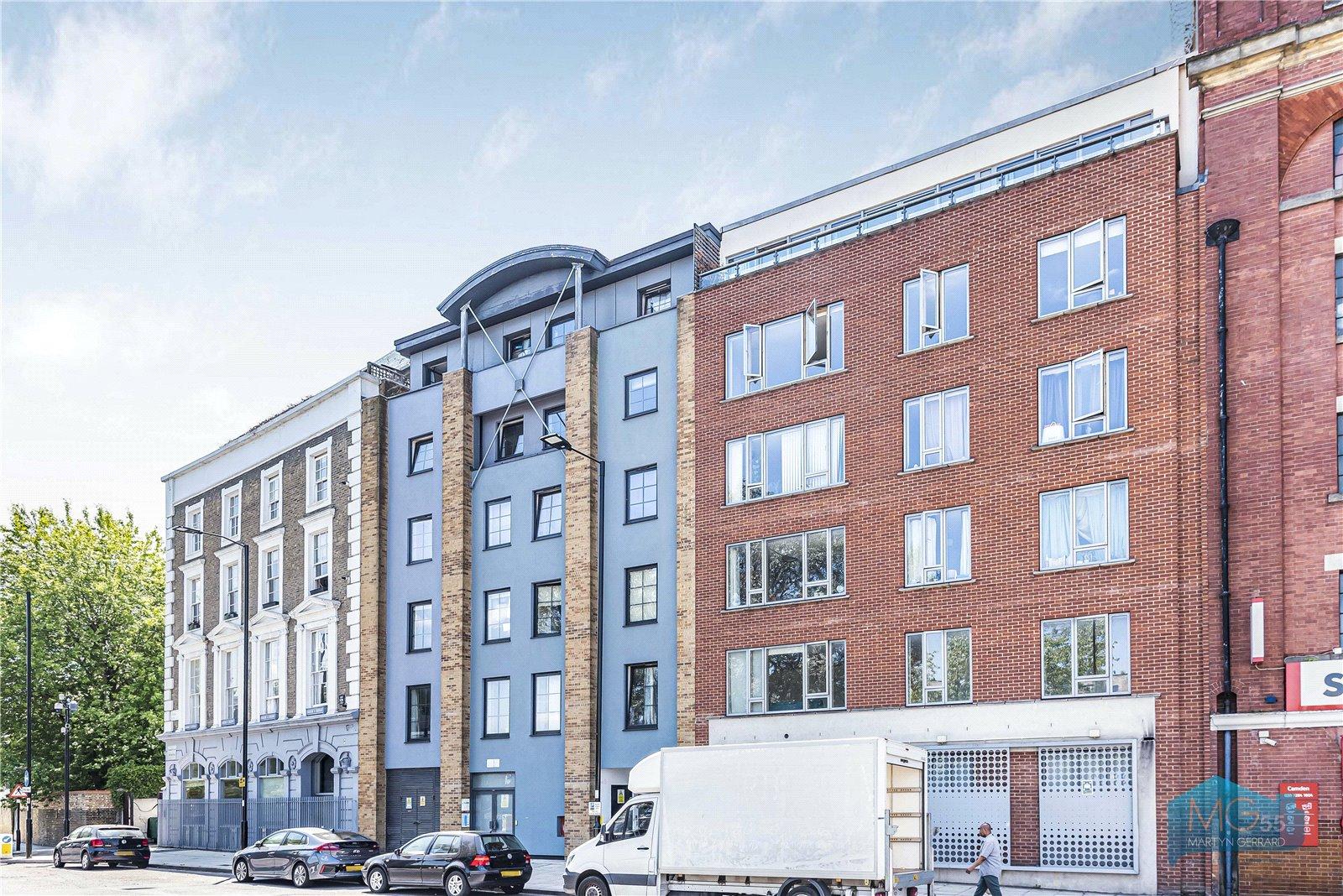 3 bedroom Apartment to rent - Martyn Gerrard