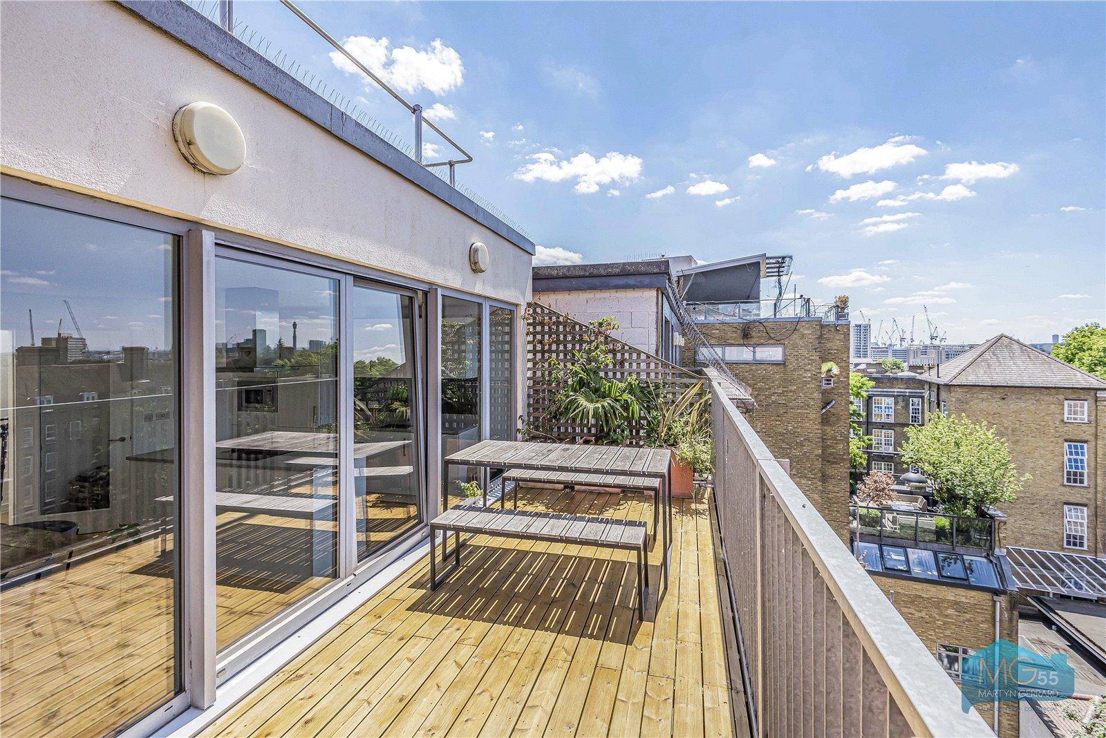 3 bedroom Apartment to rent - Martyn Gerrard