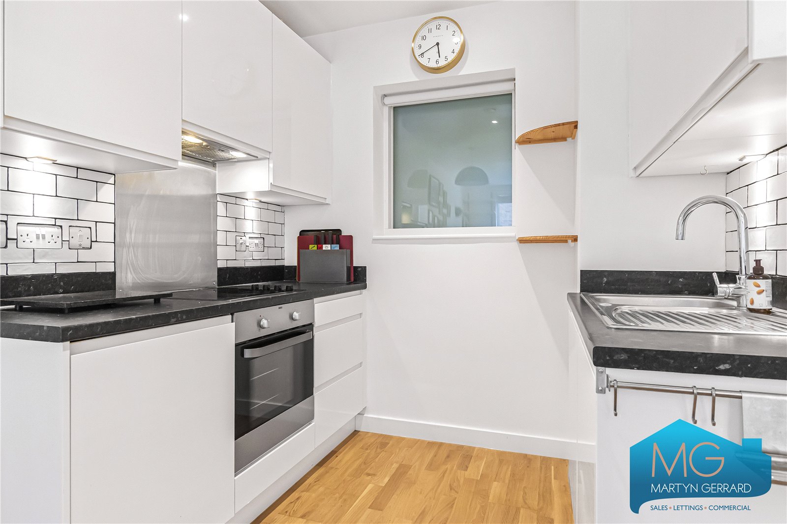 1 bedroom Apartment for sale - Martyn Gerrard