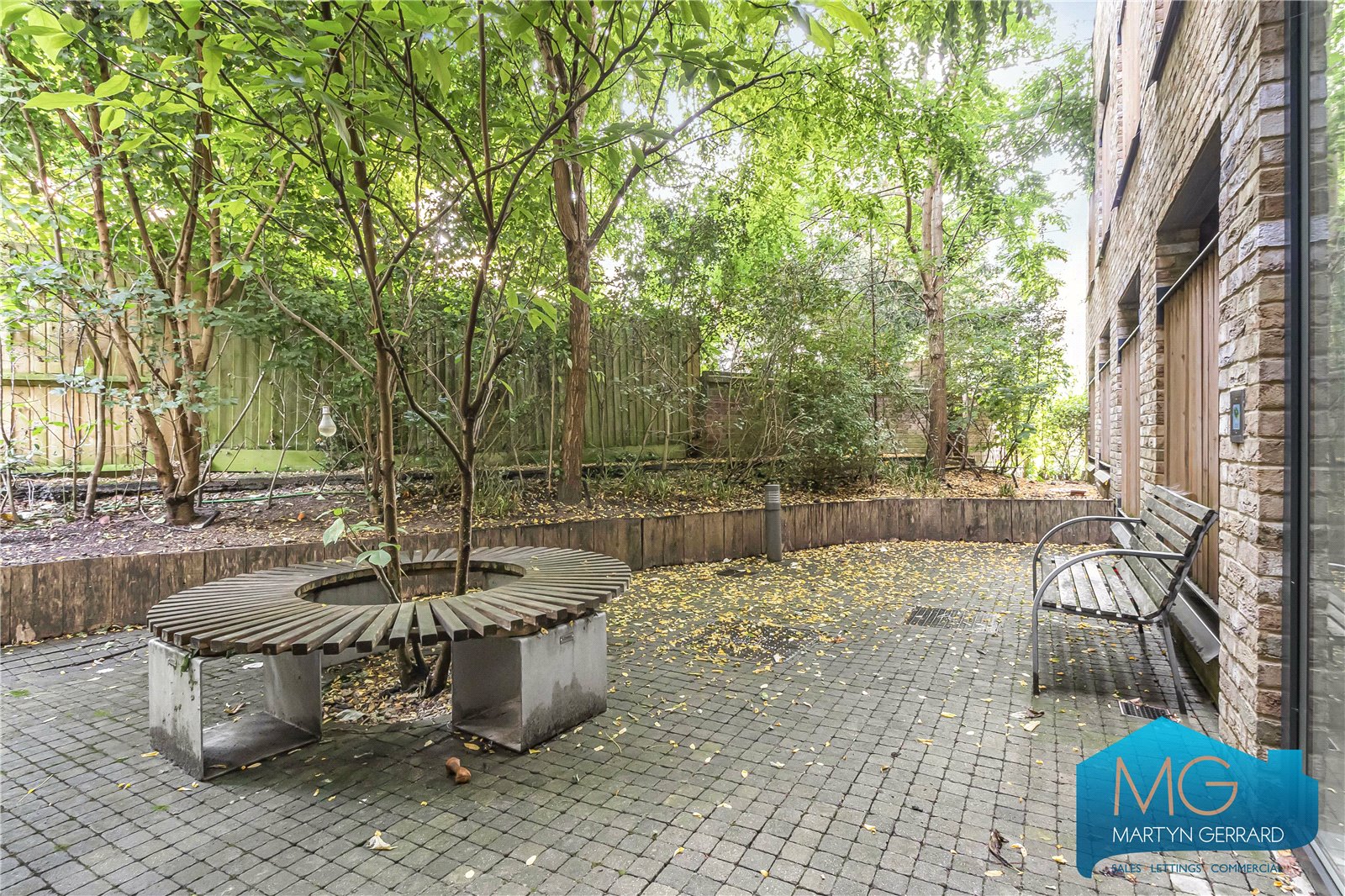 1 bedroom Apartment for sale - Martyn Gerrard