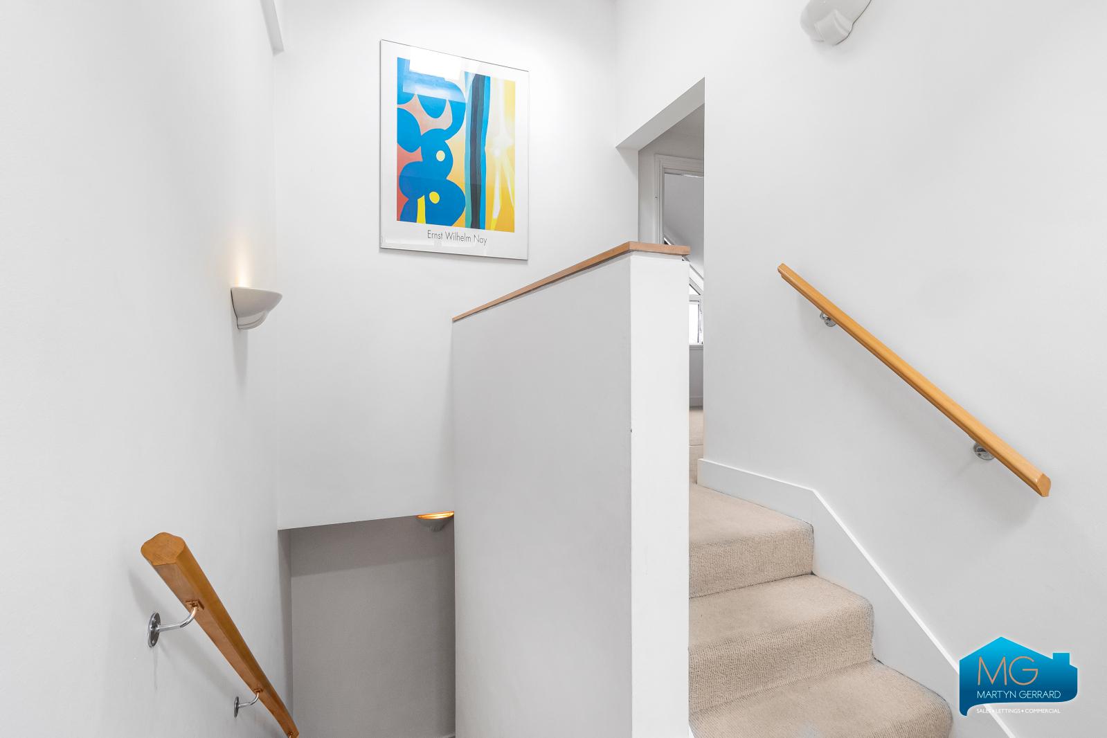 4 bedroom Terraced House to rent - Martyn Gerrard