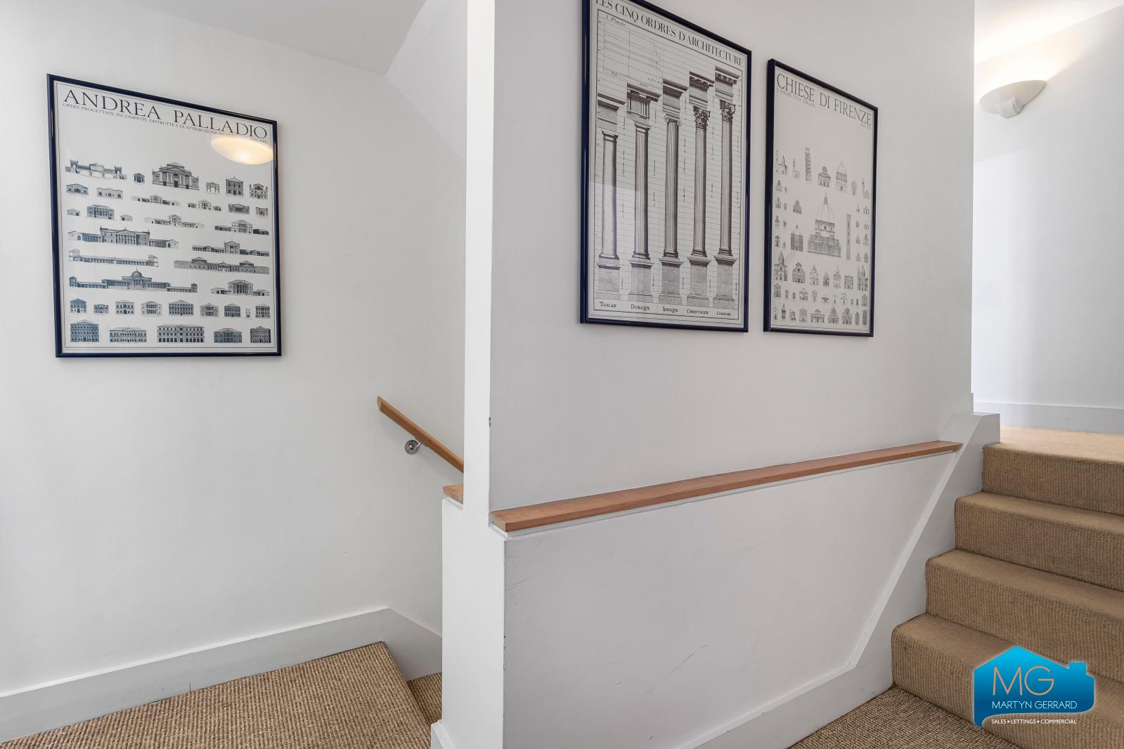 4 bedroom Terraced House to rent - Martyn Gerrard
