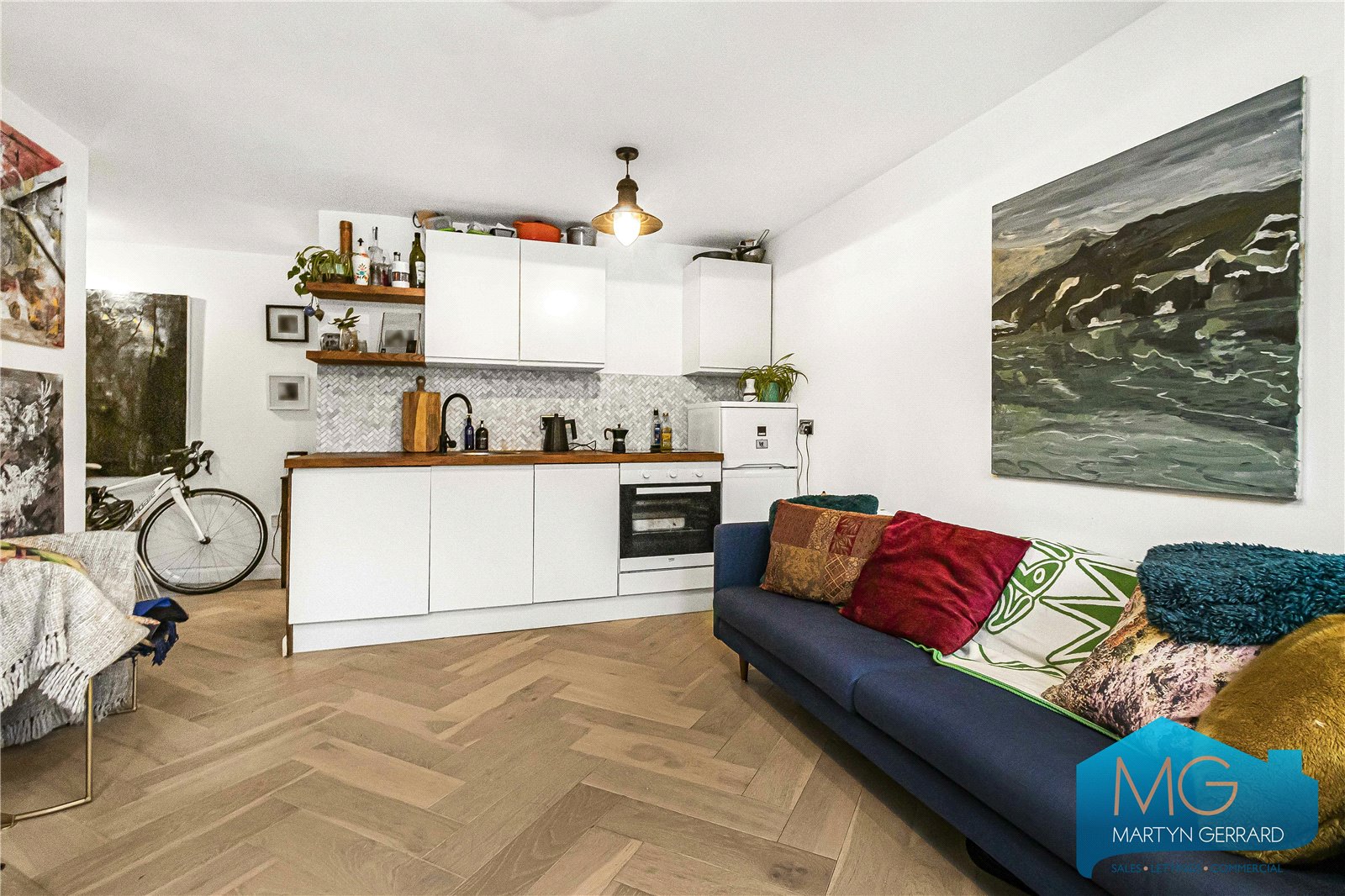 1 bedroom Apartment for sale - Martyn Gerrard