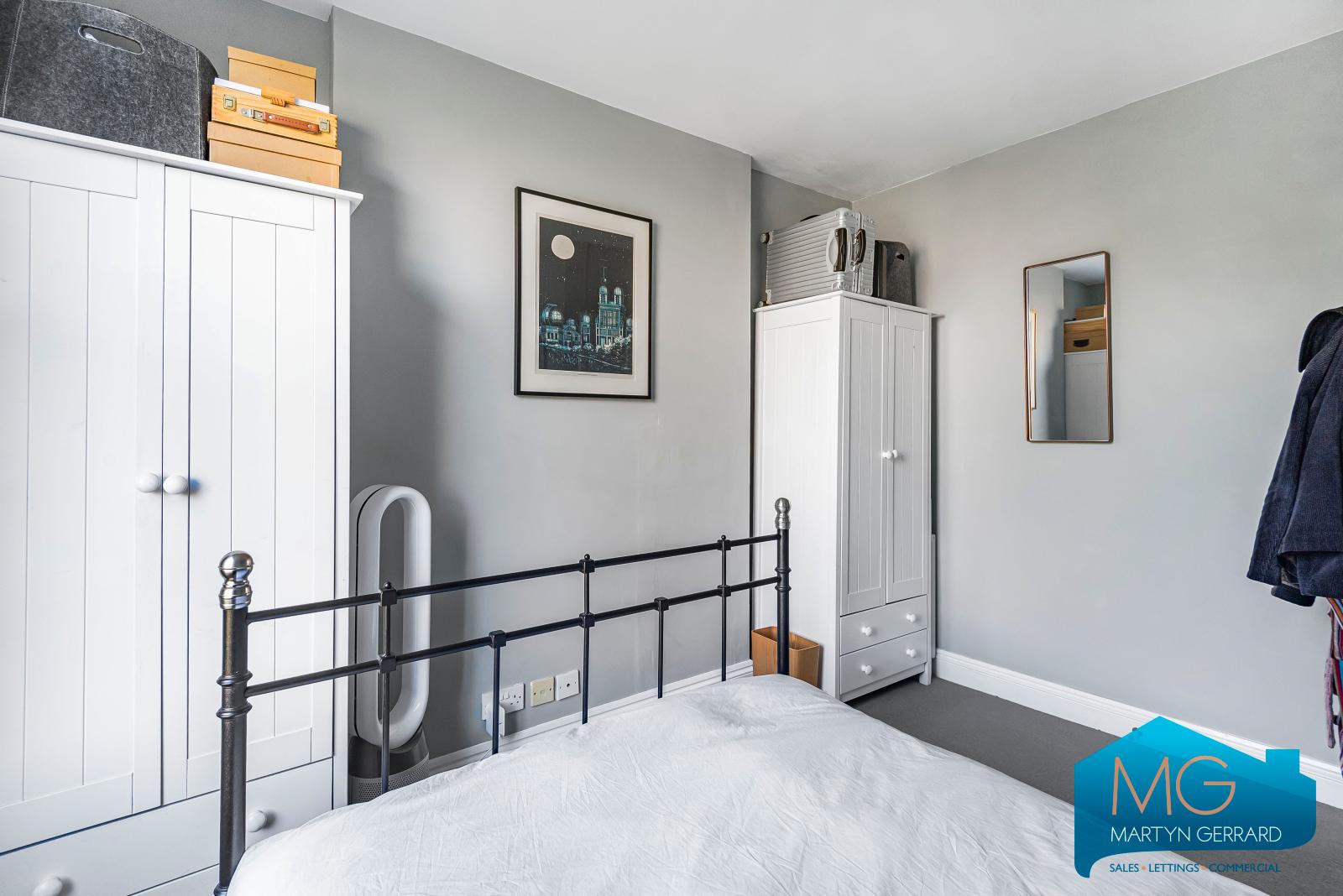 1 bedroom Apartment to rent - Martyn Gerrard