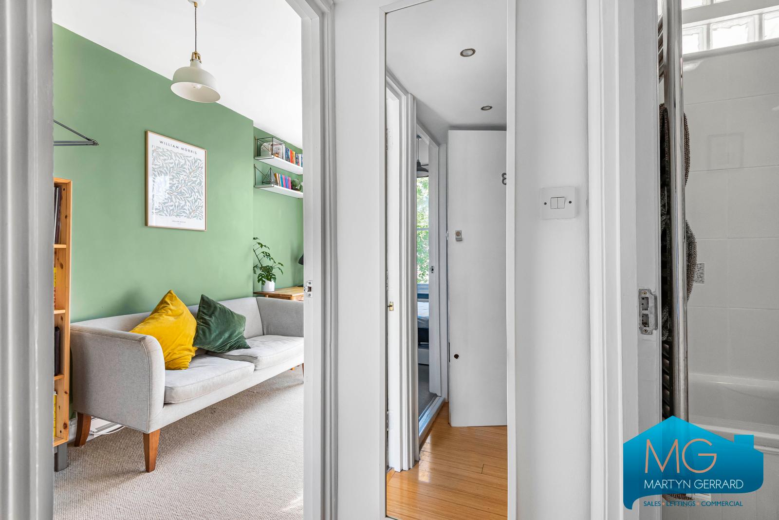 1 bedroom Apartment to rent - Martyn Gerrard