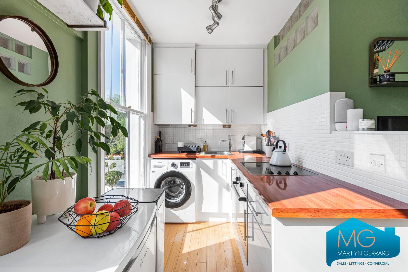 1 bedroom Apartment to rent - Martyn Gerrard