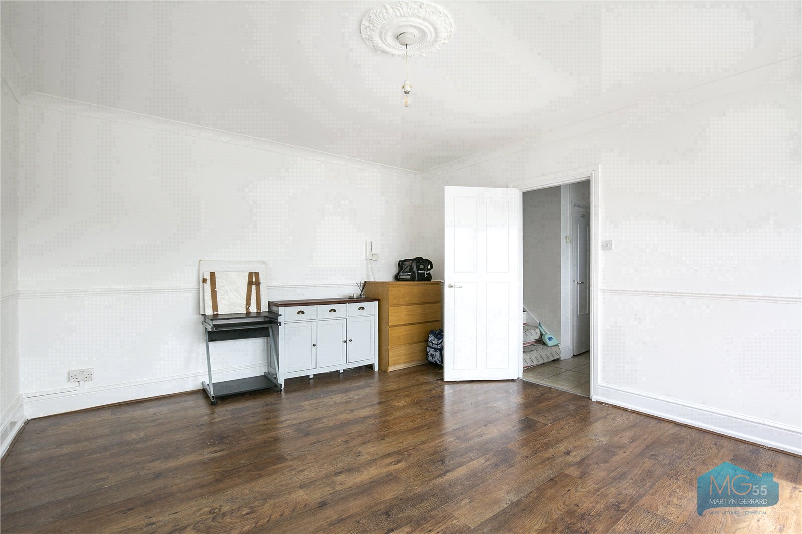1 bedroom Apartment to rent - Martyn Gerrard
