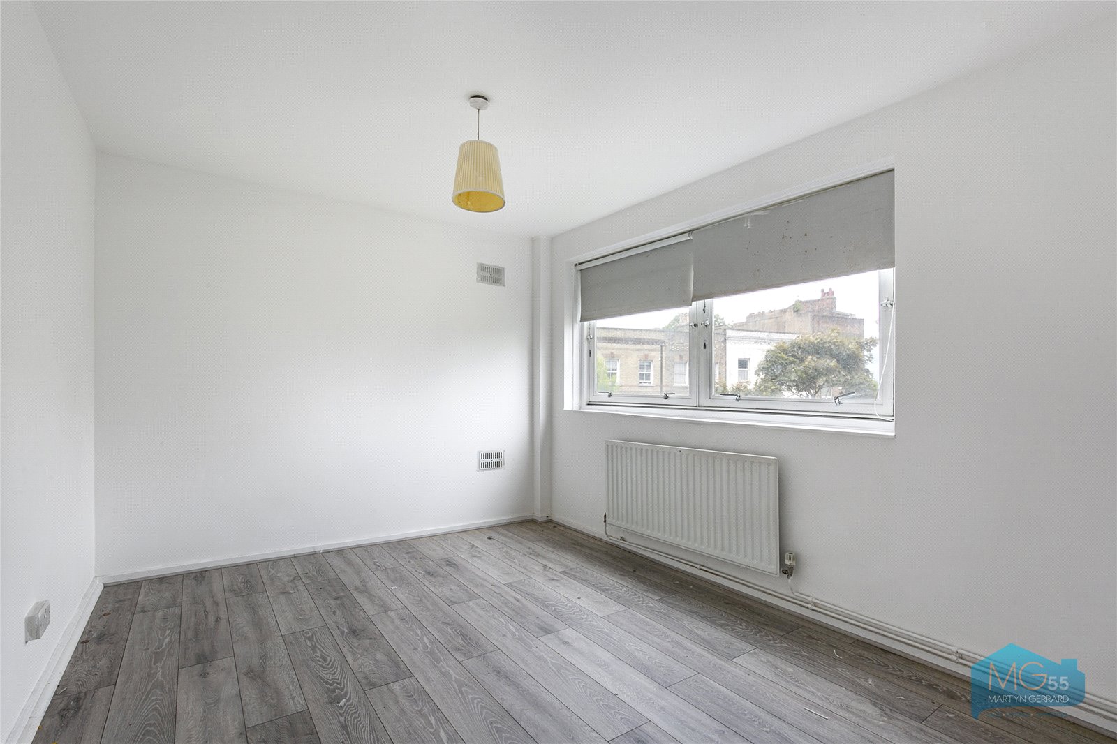 1 bedroom Apartment to rent - Martyn Gerrard