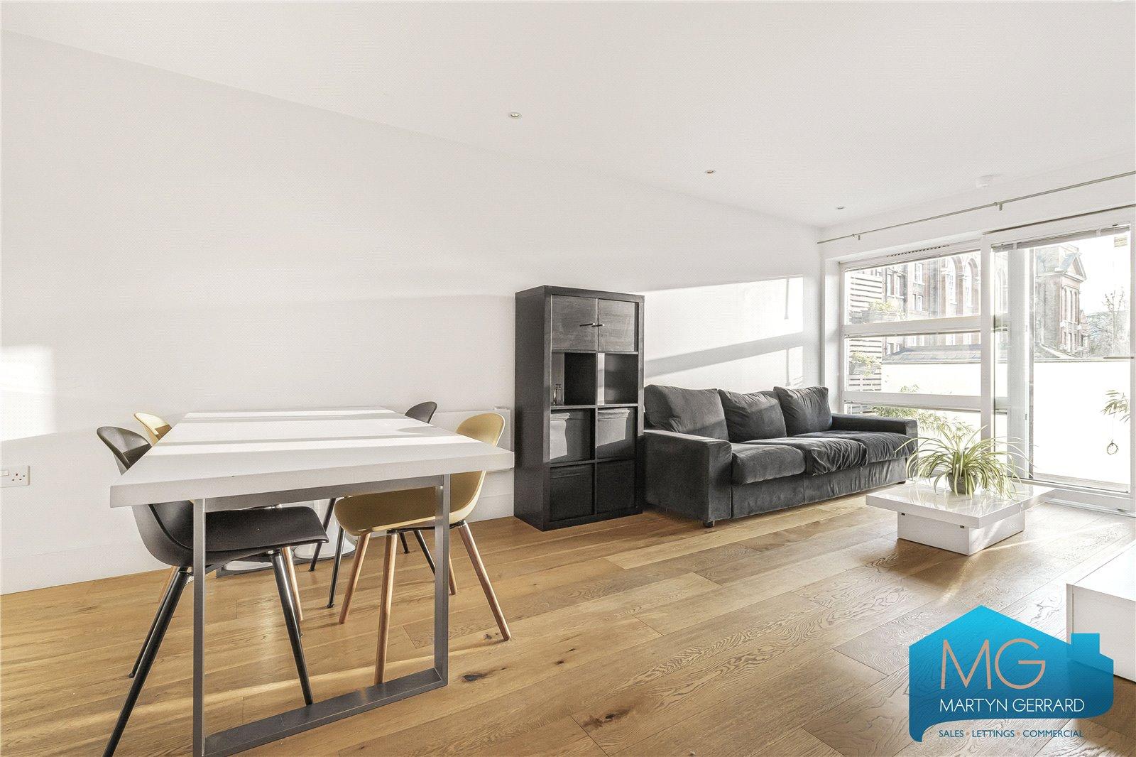 1 bedroom Apartment for sale - Martyn Gerrard