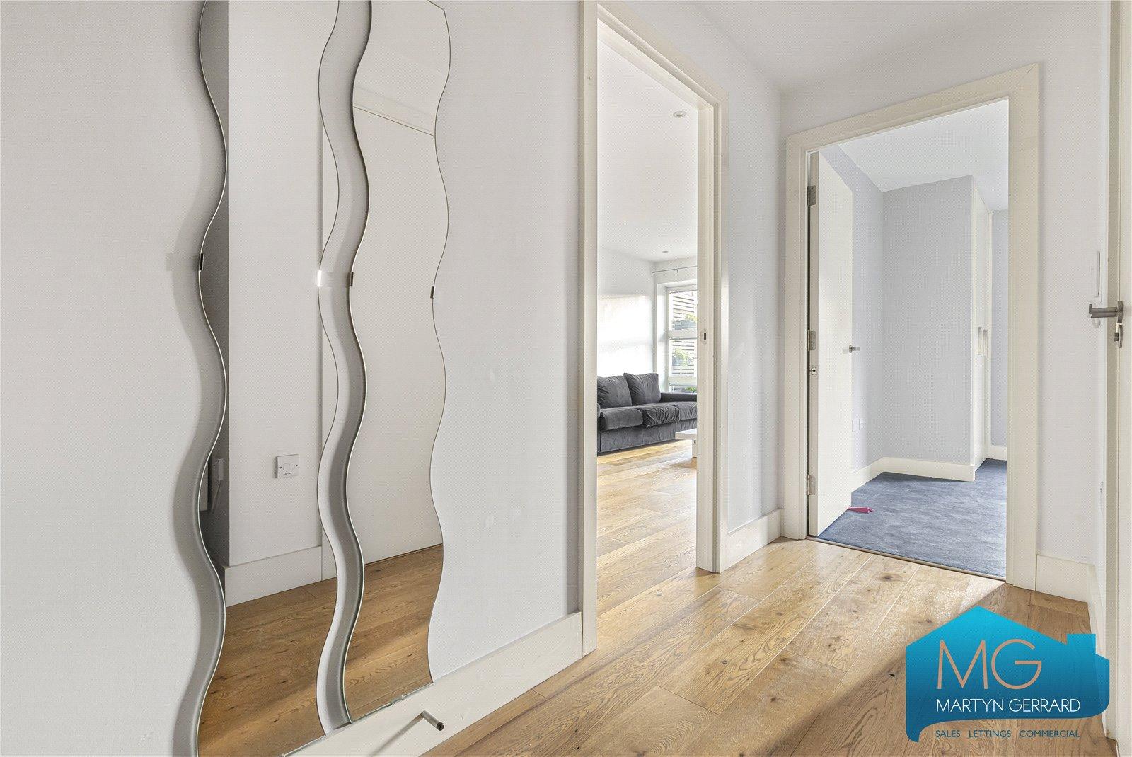 1 bedroom Apartment for sale - Martyn Gerrard