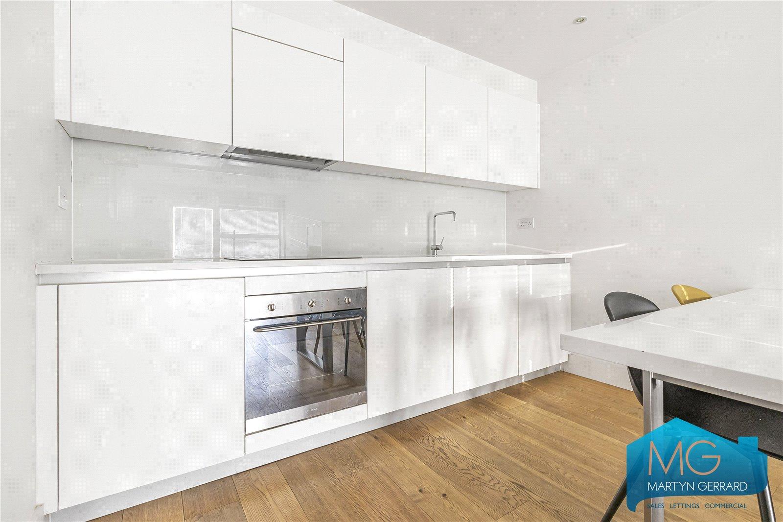 1 bedroom Apartment for sale - Martyn Gerrard