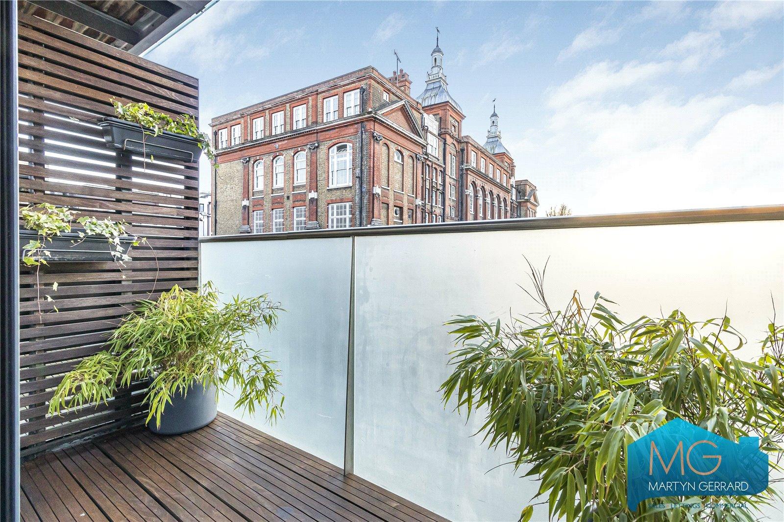 1 bedroom Apartment for sale - Martyn Gerrard