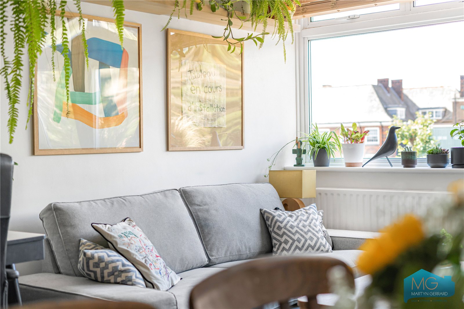 2 bedroom Apartment for sale - Martyn Gerrard