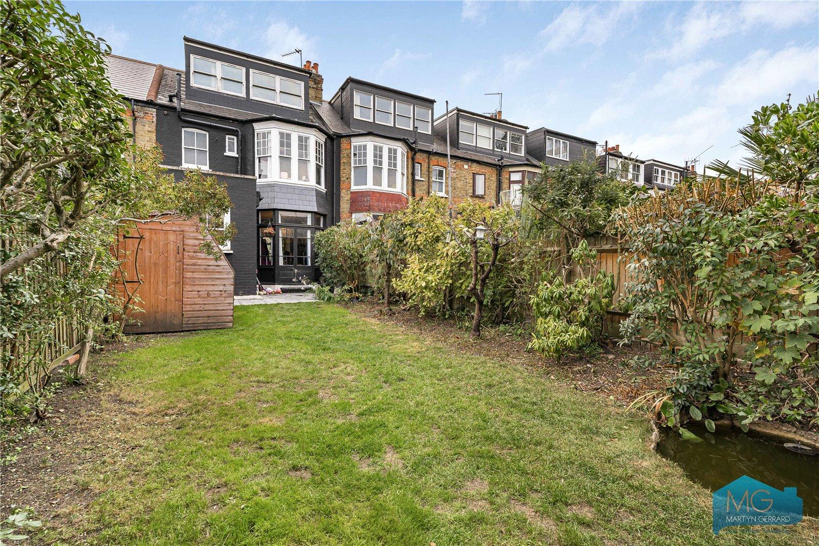 4 bedroom Terraced House for sale - Martyn Gerrard