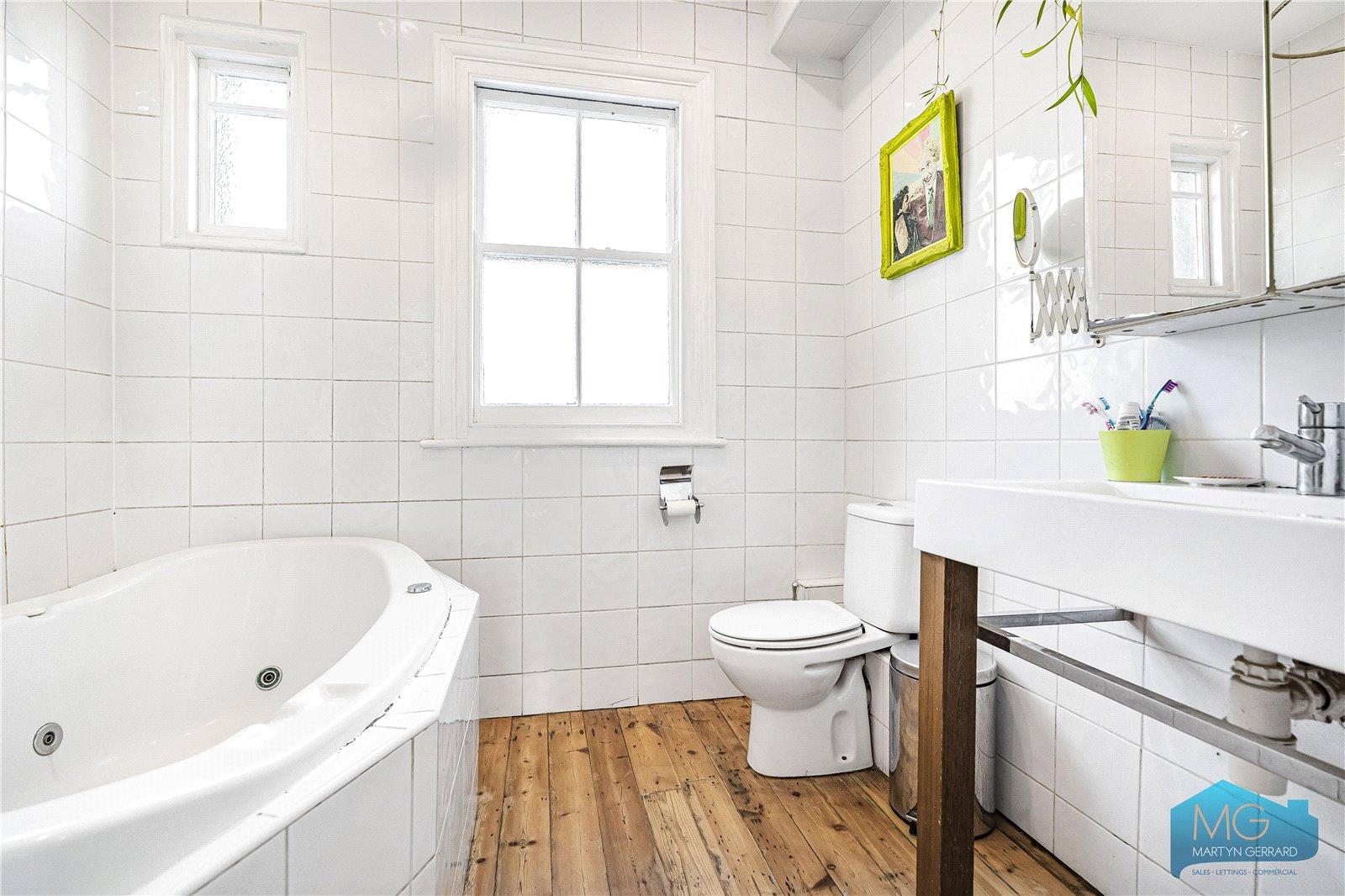 4 bedroom Terraced House for sale - Martyn Gerrard
