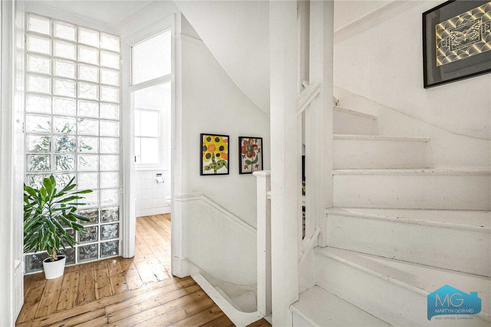 4 bedroom Terraced House for sale - Martyn Gerrard