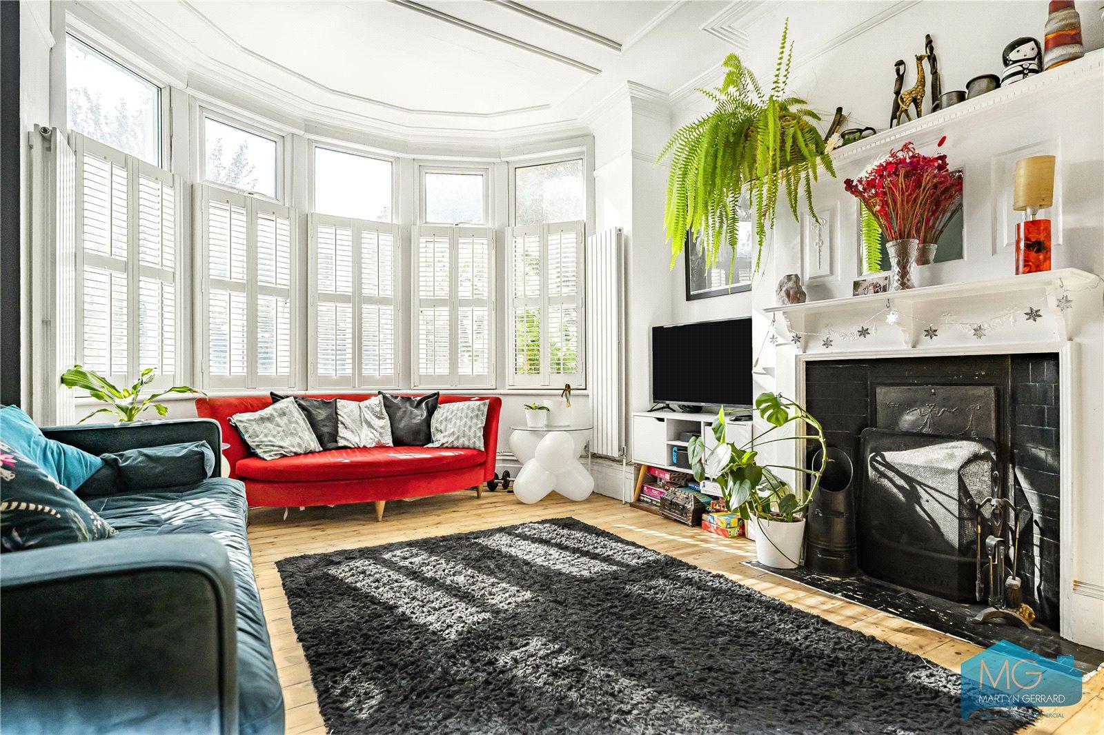 4 bedroom Terraced House for sale - Martyn Gerrard