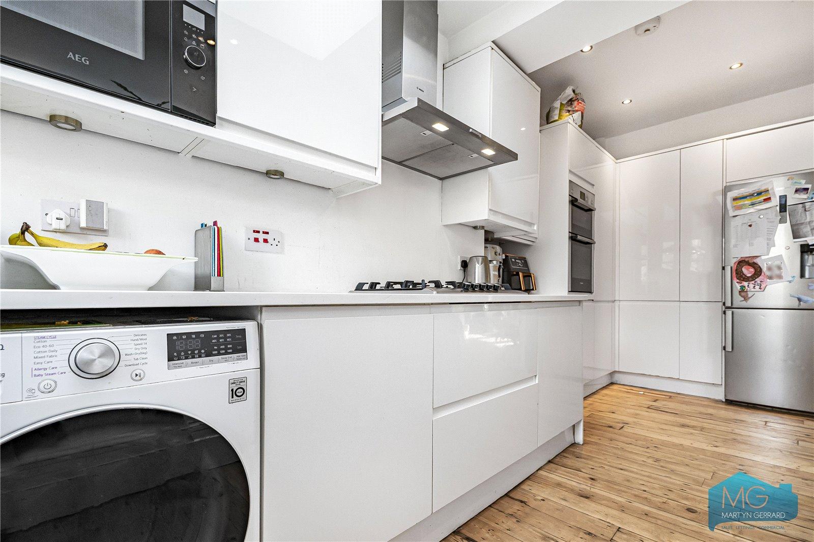 4 bedroom Terraced House for sale - Martyn Gerrard