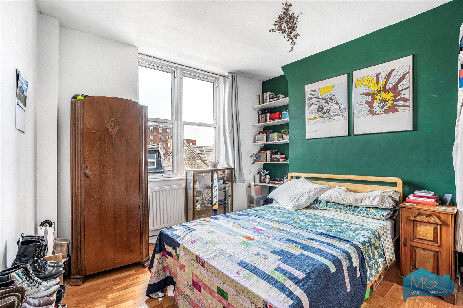 2 bedroom Apartment for sale - Martyn Gerrard