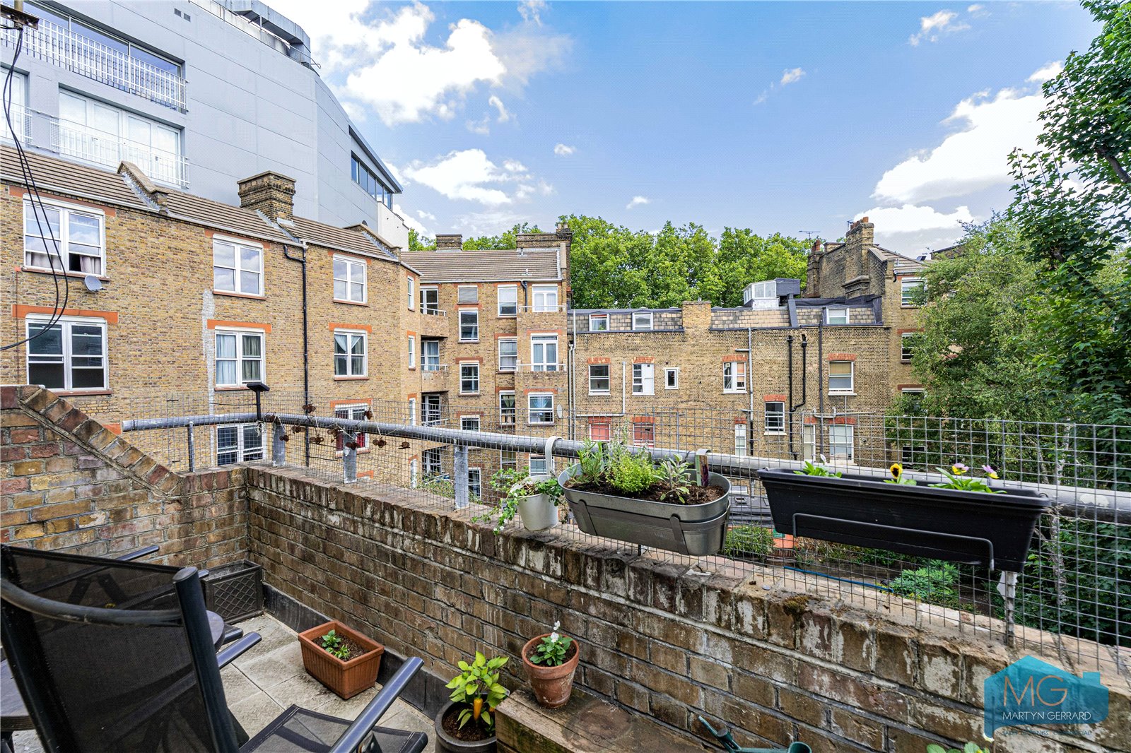 Kentish Town Road, London, NW1+  - Martyn Gerrard
