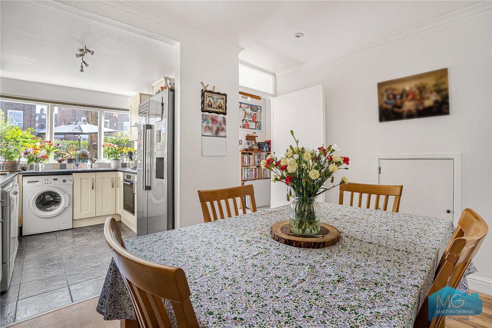 3 bedroom Ground Floor Flat for sale - Martyn Gerrard