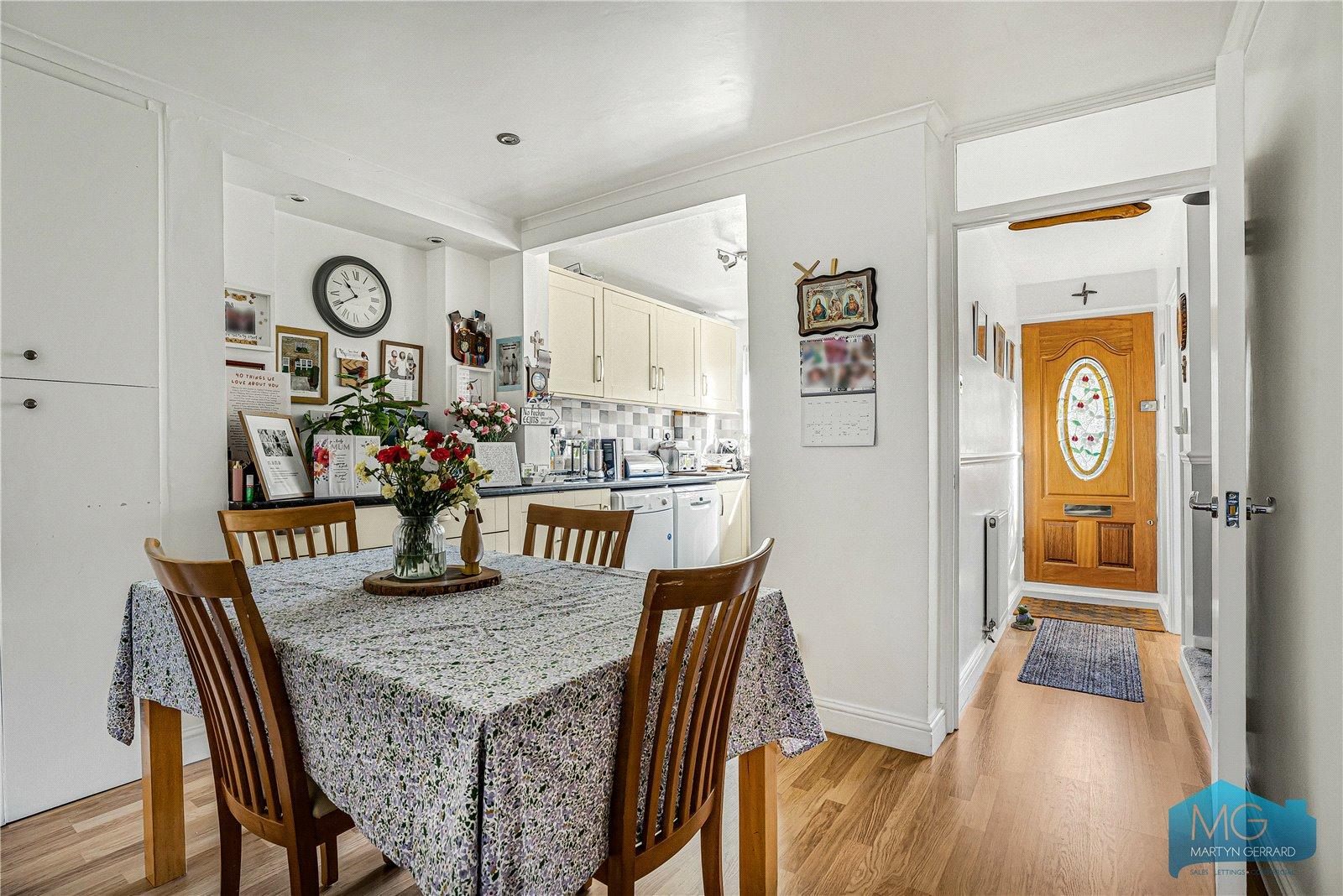 3 bedroom Ground Floor Flat for sale - Martyn Gerrard