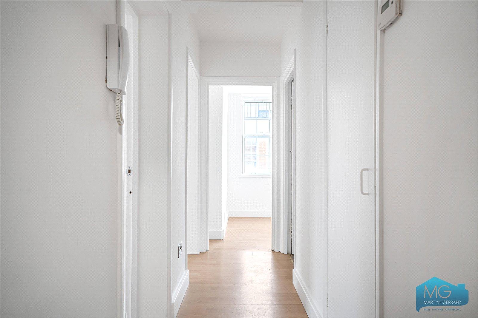 2 bedroom Apartment for sale - Martyn Gerrard